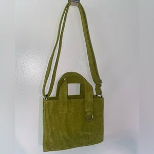 Wild Fable green square bag 🧸🍀